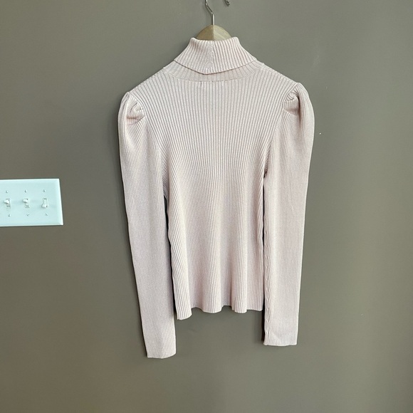 NWT 525 America Metallic Rib Puff Sleeve Sweater in Chalky Pink Size Large - Picture 8 of 13
